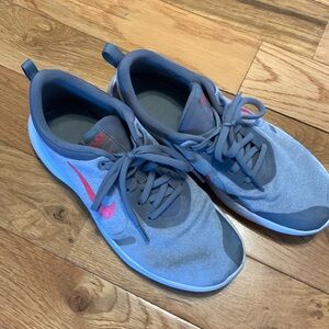 Nike size 8.5 sneakers